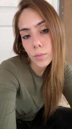 Denuu webcam model stream image