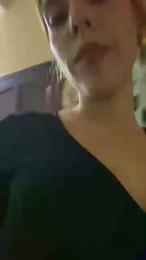 Denuu webcam model stream image