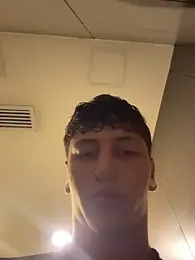 ARON_LUXX webcam stripchat model stream image