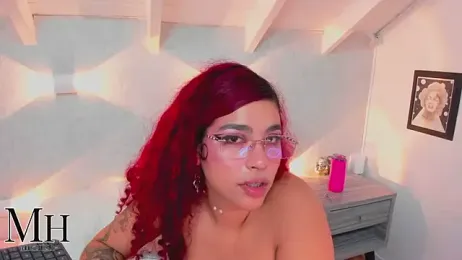 MizzHell webcam model stream image