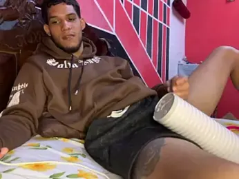 tanned_boy webcam stripchat model stream image