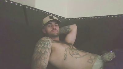 dylannielsen32 webcam model stream image