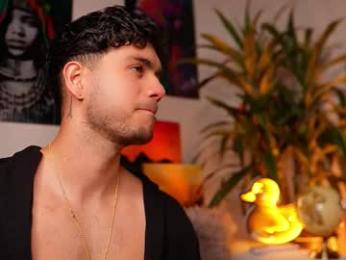 noha_miler webcam model stream image