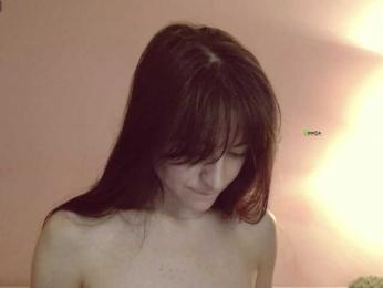 -fatalika- webcam model stream image