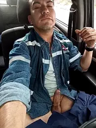 Blackaxes webcam stripchat model stream image