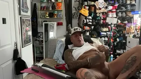 lovetatts64 webcam stripchat model stream image