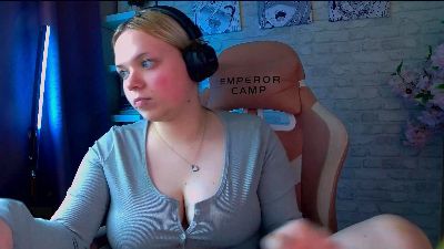 ZofiaRied webcam model stream image