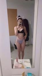 FifiLust webcam model stream image