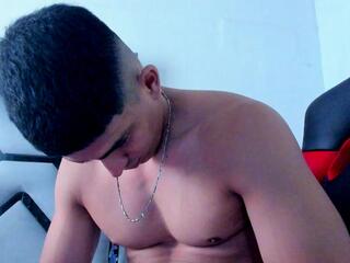 Tyler Durdeen webcam model stream image