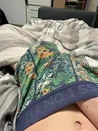 Joshua151 webcam model stream image