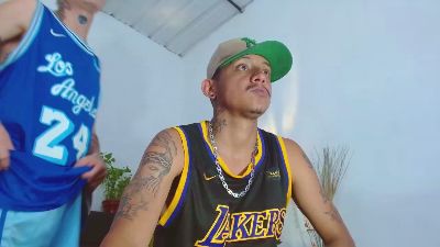 Skinny23cm webcam model stream image