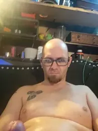 Herwish webcam model stream image