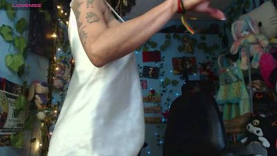 Nicoleink webcam model stream image