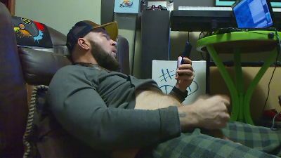 Number1dad_ webcam cam4 model stream image