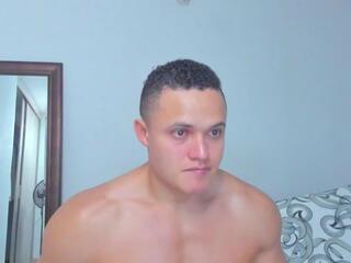 Levi Shane webcam model stream image