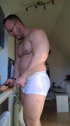 yumyum18 webcam model stream image