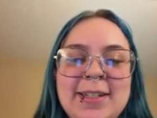 lavishlay webcam model stream image