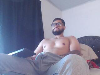 Chrys Harris webcam flirt4free model stream image