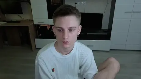 angryzan webcam model stream image