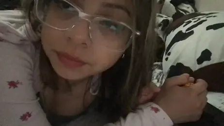 bunnygorl12 webcam stripchat model stream image