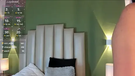 Emmawattsom webcam model stream image