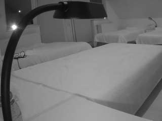 voyeurcam-julmodels-bed-2 webcam camsoda model stream image