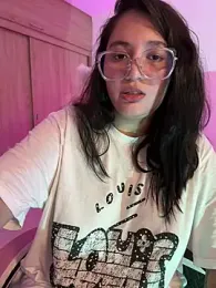 Angeldusttt webcam model stream image