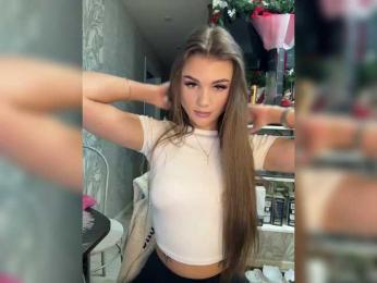 SweetyMia webcam bongacams model stream image