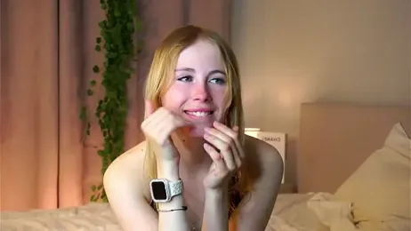 EdaLewellen webcam model stream image