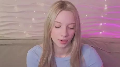 katt__y webcam model stream image