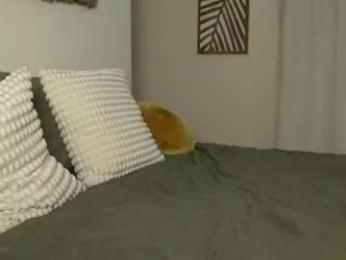 emma_ruby webcam model stream image