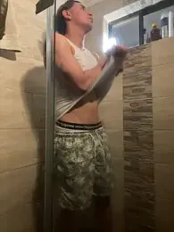 Maximuz1920 webcam model stream image