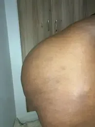 BigRound-Bootayy webcam model stream image