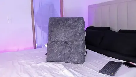 valeria__lewiis webcam stripchat model stream image