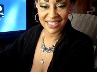 lushdiamondz webcam model stream image