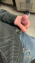 Pierus webcam model stream image