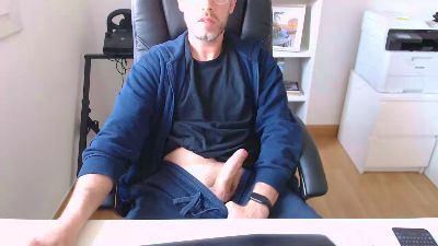 toureiffel89 webcam model stream image