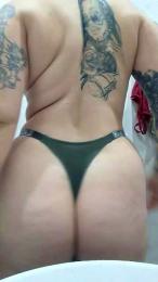 Yeenn webcam model stream image