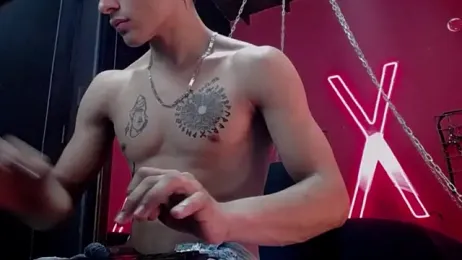 thomasjones_ webcam model stream image