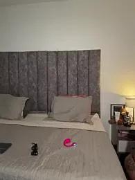 milaivanova webcam model stream image