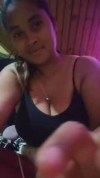 Icymi webcam model stream image