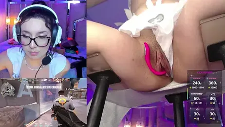 NicoleFerrel webcam model stream image