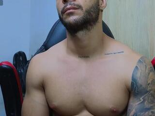 Ethan G webcam flirt4free model stream image