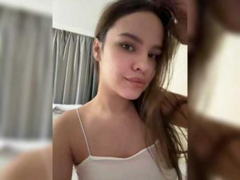 KissKissss webcam bongacams model stream image