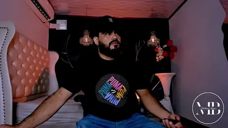 MichaelBear_ webcam model stream image