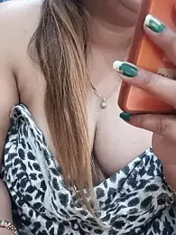 Ruchikalive webcam model stream image