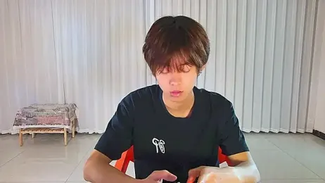 buding-001 webcam model stream image