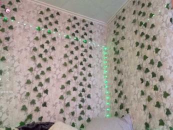 KimikoChandronnait webcam model stream image