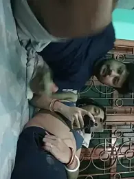 Desiyoungcouple15 webcam model stream image