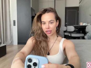 diffgirls1-1 webcam bongacams model stream image